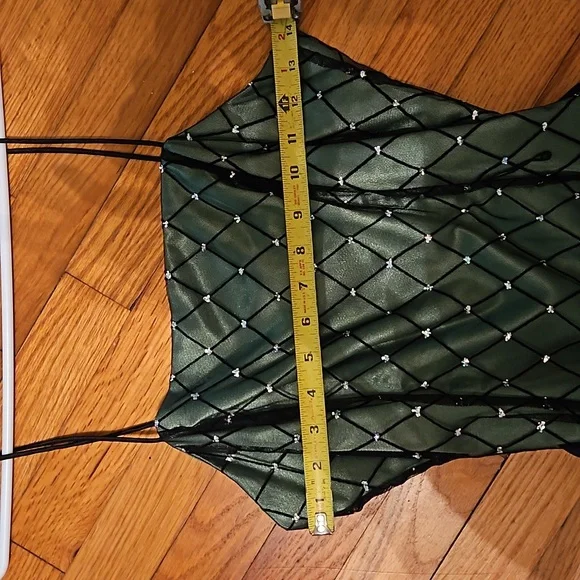 FORMAL PARTY DRESS - Picture 8 of 12